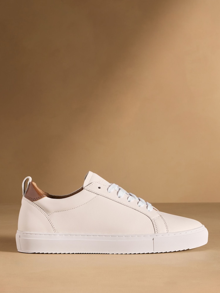 أحذية راسل وبروملي ريلاي كلاسيك الرياضية - صورة 2 من 7