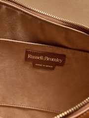 දුඹුරු - Russell & Bromley Sutton Medium Oval Shoulder Bag - 5න් 5 වන රූපය