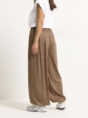 PixieGirl Petite Brown Micro Gingham Balloon Trousers - Image 3 of 5