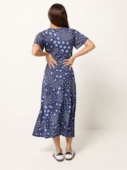 Синий - PixieGirl Petite Patchwork Midaxi Dress - Изображение 3 5