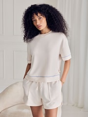 Chelsea Peers Natural LuxeComfort Scuba Side Split Shorts - Image 3 of 8