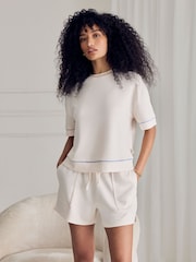 Chelsea Peers LuxeComfort Scuba Short Sleeve Sweatshirt - Imagen 3 de 7