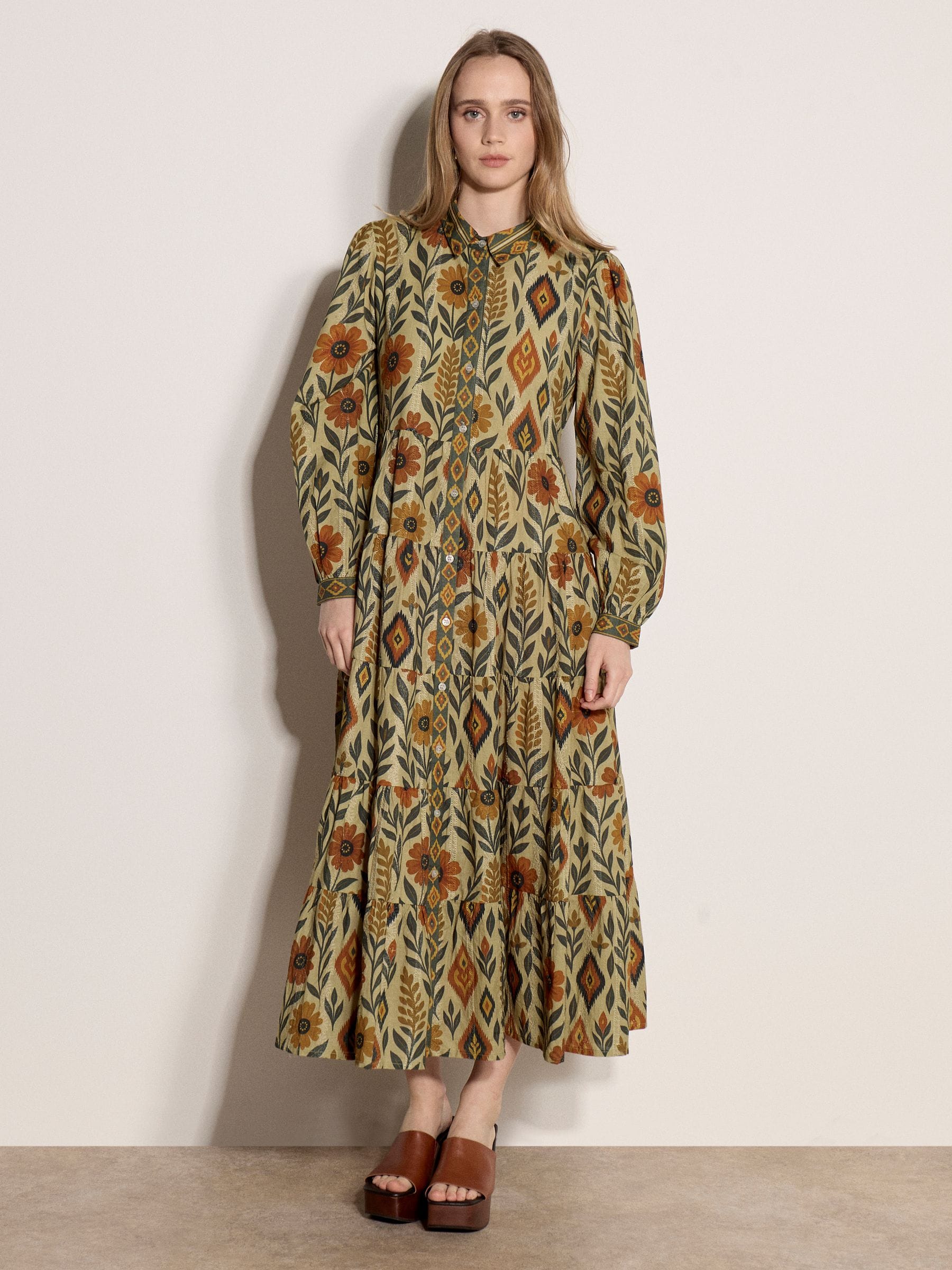 Comprar Apricot Floral Leaves Tiered Shirt Midi Dress from Next Brazil
