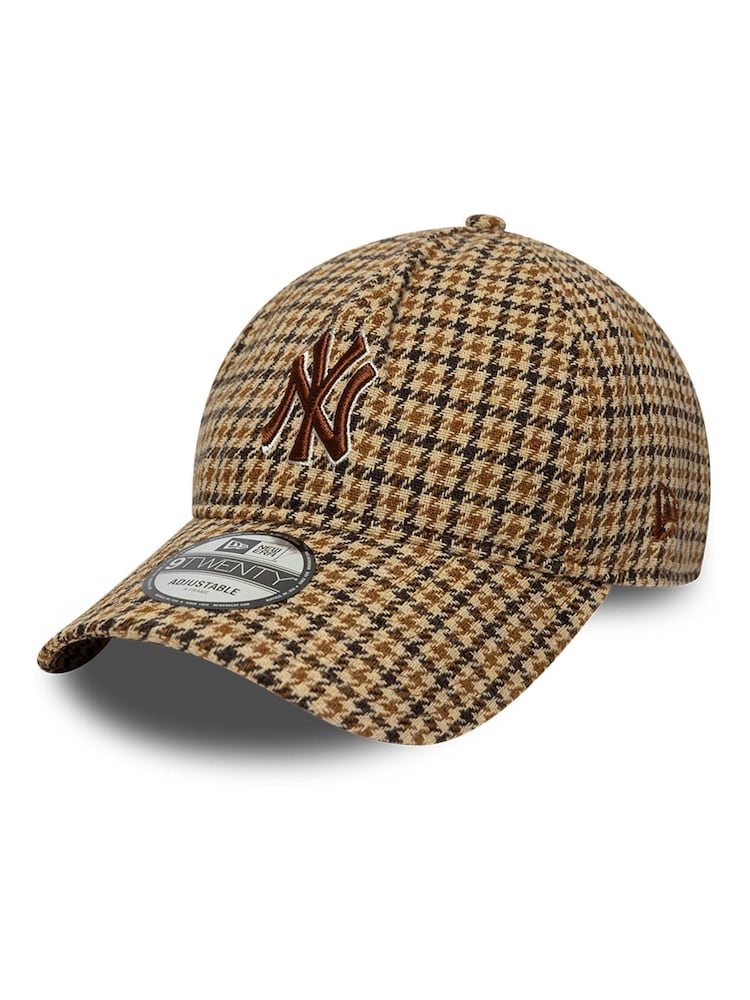 New Era Black Womens Leopard Corn 9Forty New York Yankees Cap - Image 1 of 5
