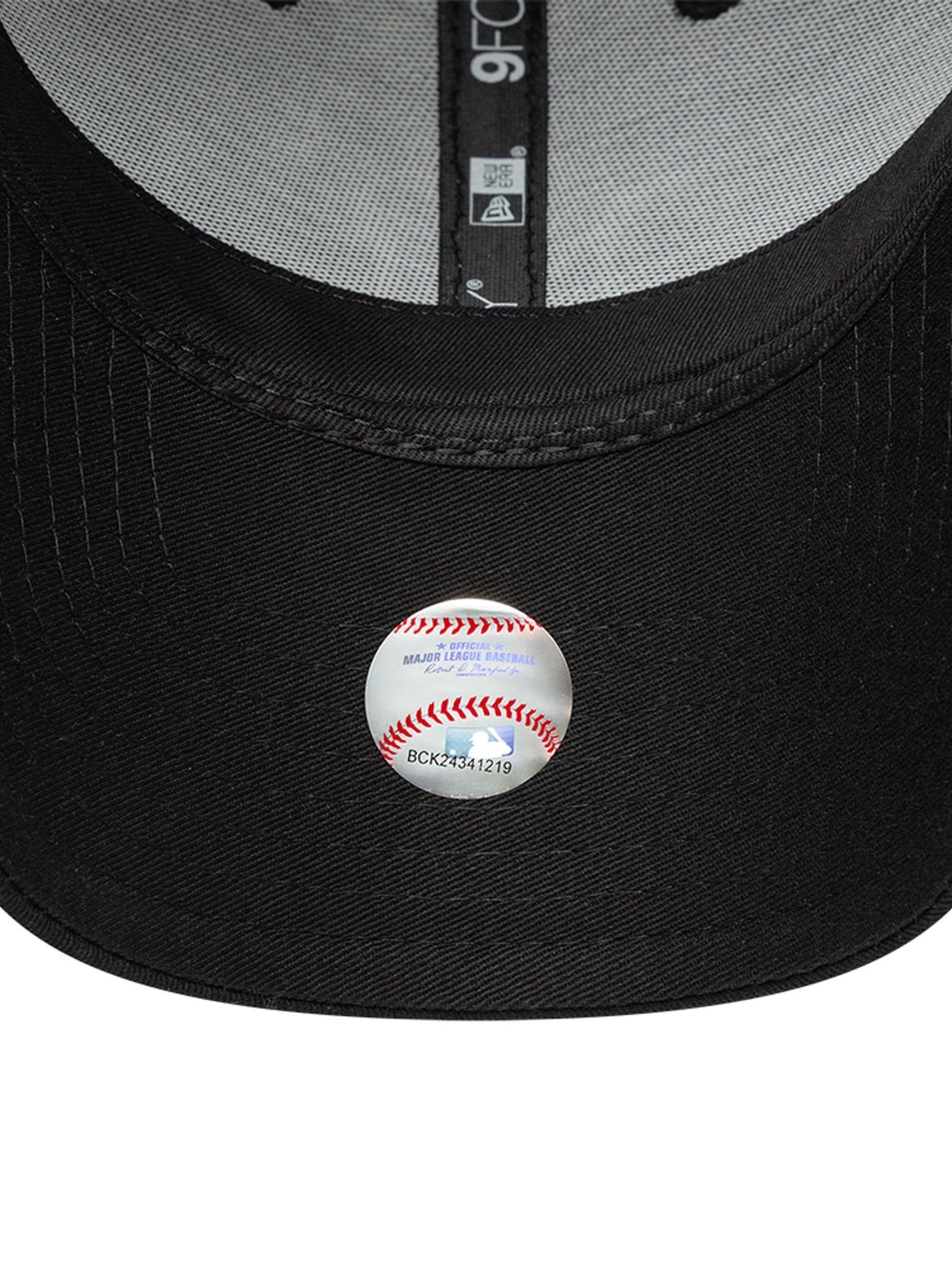 Buy New Era Black Deer Print Infill 9Forty New York Yankees Cap