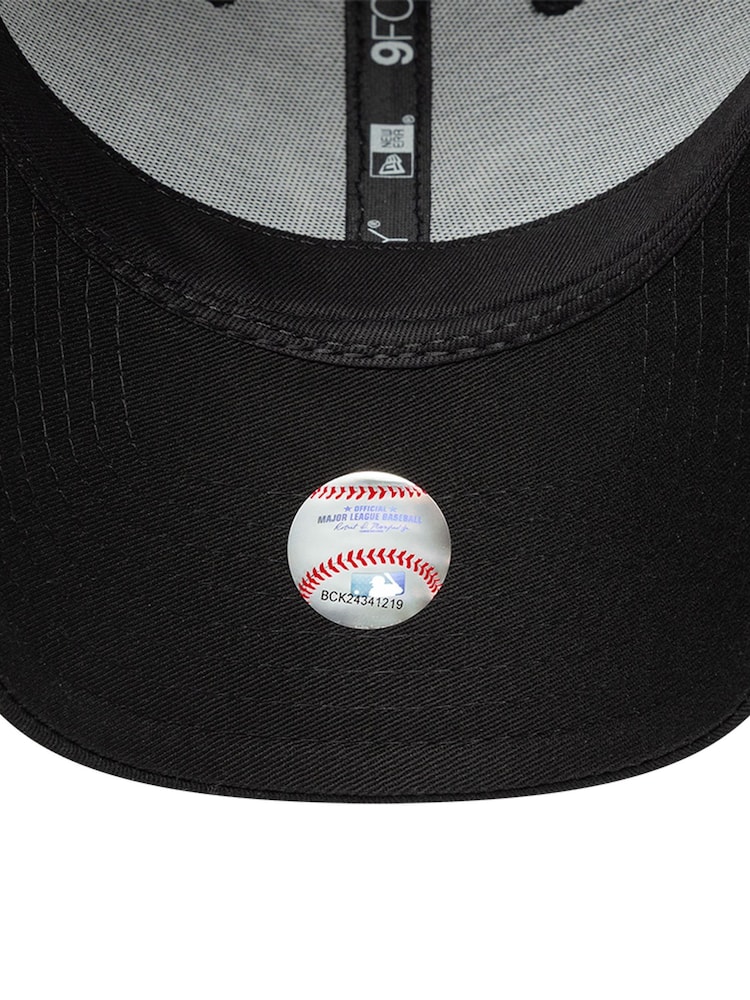 New Era Black Faux Deer Print Infill 9Forty New York Yankees Cap - Image 7 of 7