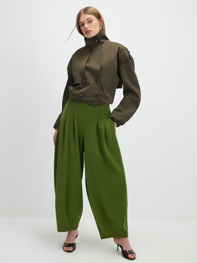 River Island Green High Waisted Balloon Leg Pleated Trousers - Image 1 of 4 River Island Green High Waisted Balloon Leg Pleated Trousers - Image 1 of 4