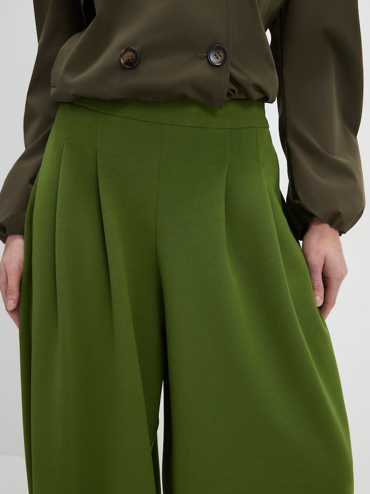 River Island Green High Waisted Balloon Leg Pleated Trousers - Image 4 of 4 River Island Green High Waisted Balloon Leg Pleated Trousers - Image 4 of 4