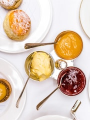 Virgin Experience Days Champagne Afternoon Tea for Two at The Fortnum Mason Bar and Restaurant at Royal Exchange - Image 2 of 4