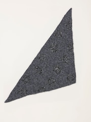FatFace Floral Sequin Triangle Scarf - Slika 4 iz 5