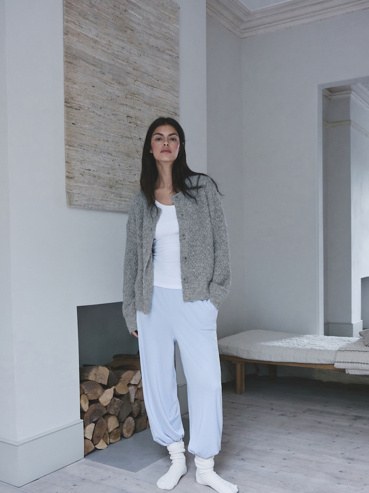 Grey Knitted Cardigan - Image 2 of 10 Grey Knitted Cardigan - Image 2 of 10