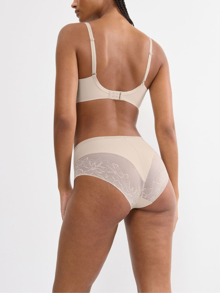 Triumph Nude Comfort Contour Maxi Knickers - Image 4 of 4