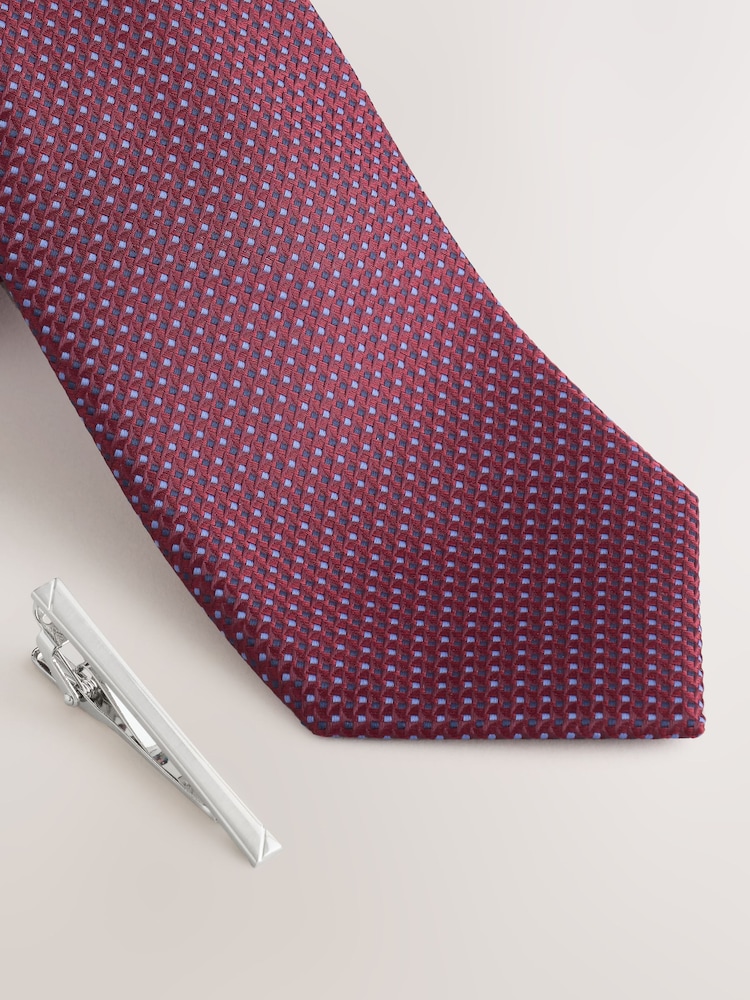 Red Texture Tie with Tie Clip - Image 2 of 3
