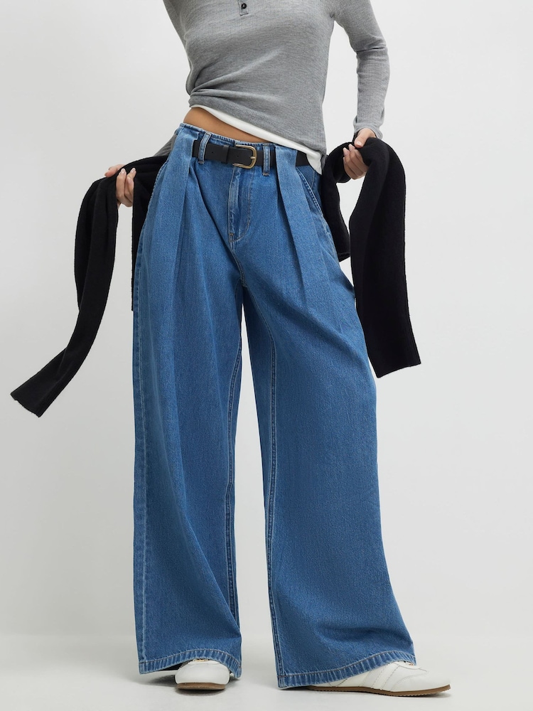 River Island Blue High Rise Belted Pleated Wide Leg Jeans - Image 2 of 4