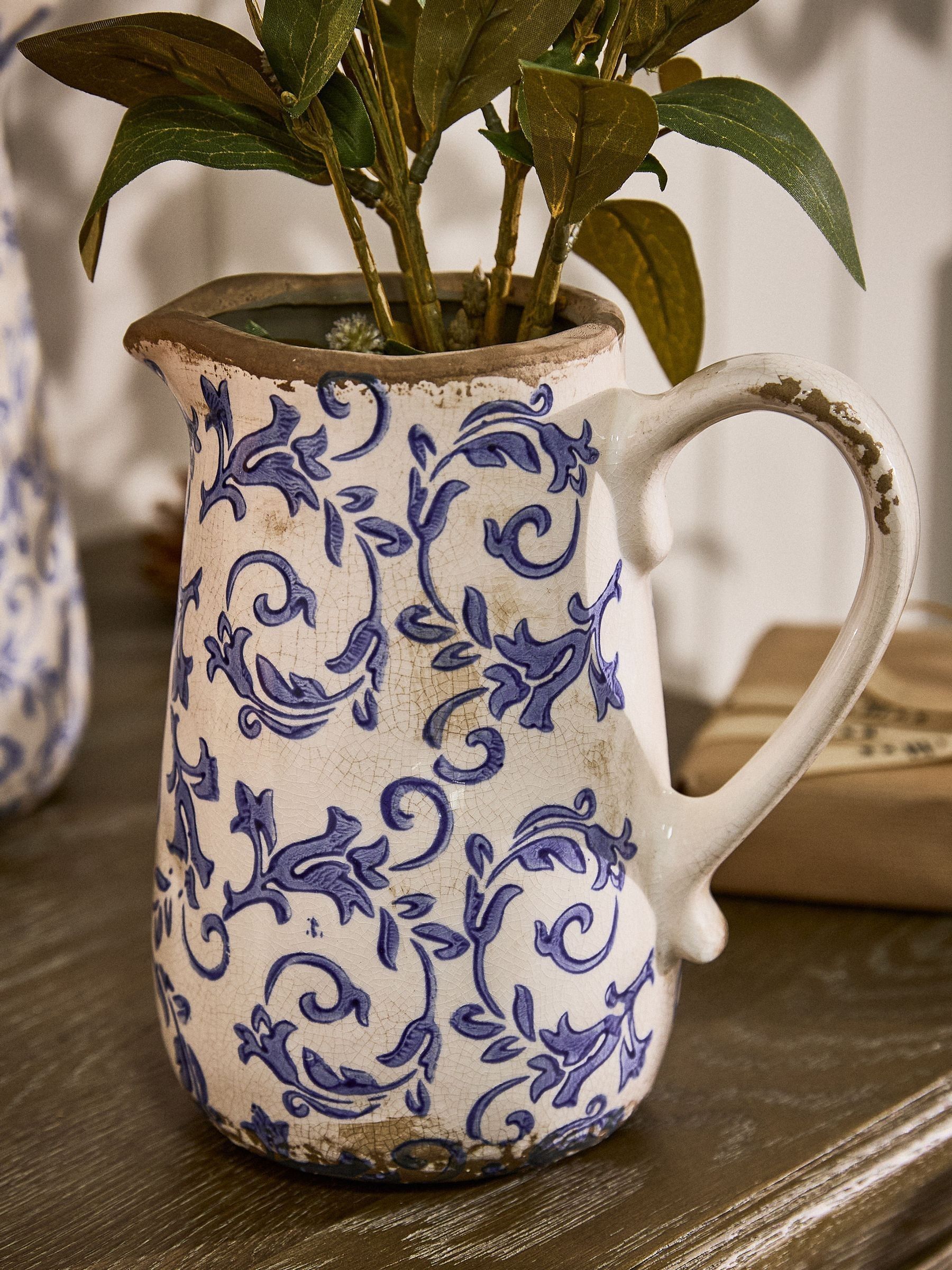 Dibor Unisex Blue Botanical Pitcher Medium Jug