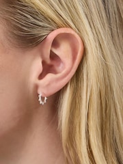 Accessorize スターリングシルバー フィリグリー フープイヤリング - 画像 2 / 2