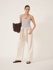 Hush Bree Stripe Horseshoe Barrel Leg Jeans - Bild 1 von 5