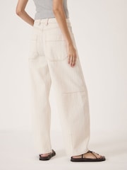 Hush Bree Stripe Horseshoe Barrel Leg Jeans - Bild 4 von 5