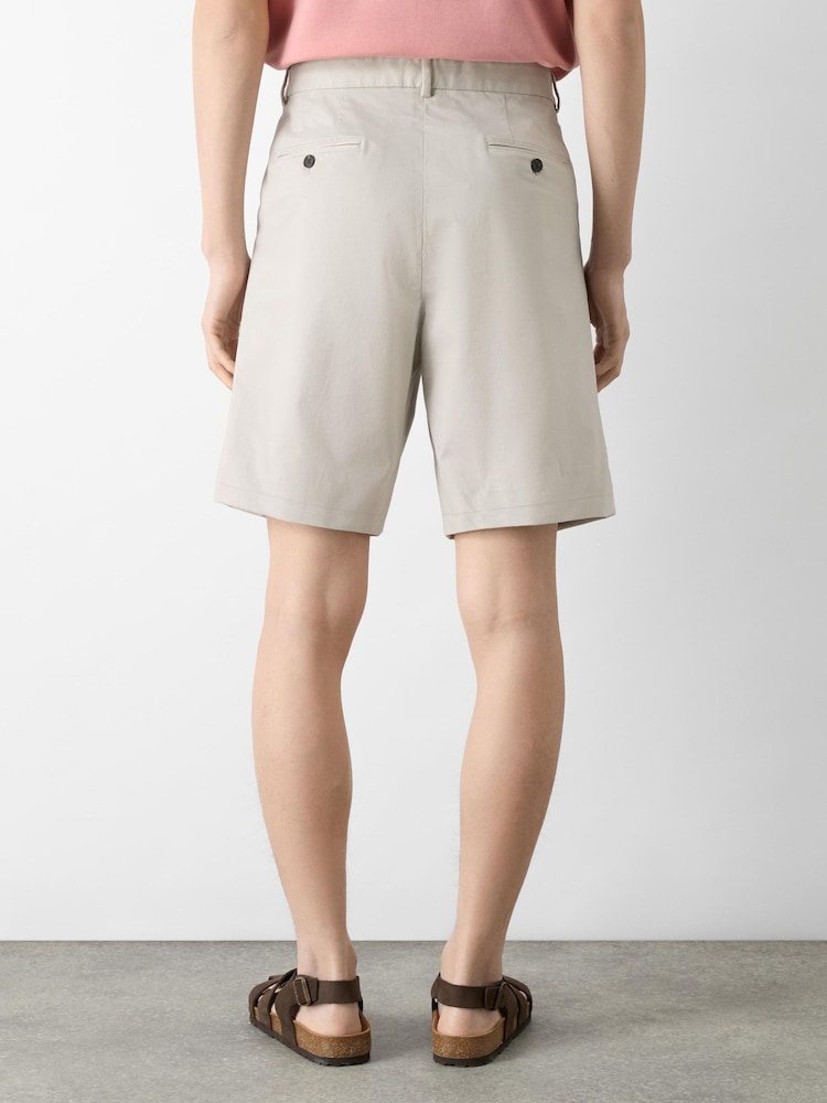 Oliver Sweeney Garment Dyed Shorts - Image 2 of 5