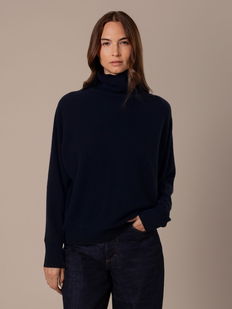 Celtic & Co. Supersoft Slouch Roll Neck Black Jumper - Εικόνα 1 από 1