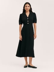 Finery Dorothy クレープ 半袖 ミディティードレス - 画像 1 / 4