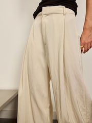 BHOEM Beige Pleated Relaxed-Fit Wide Leg Trousers - Image 3 of 4