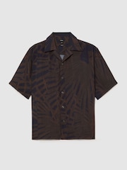 Reiss Navy/Brown Shindora Plissé Printed Cuban-Collar Shirt - Image 2 of 6