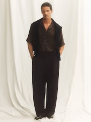 Reiss Navy/Brown Shindora Plissé Printed Cuban-Collar Shirt - Image 3 of 6
