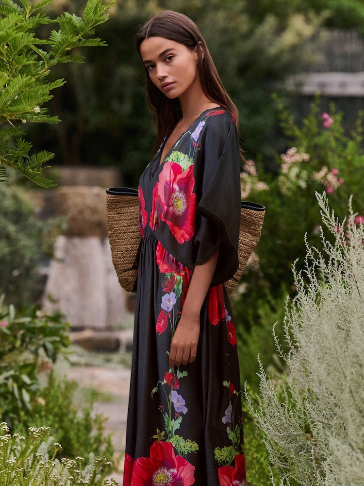 B by Ted Baker Viscose Linen Blend Beach Kaftan Dress - Պատկեր 2 7-ից B by Ted Baker Viscose Linen Blend Beach Kaftan Dress - Պատկեր 2 7-ից