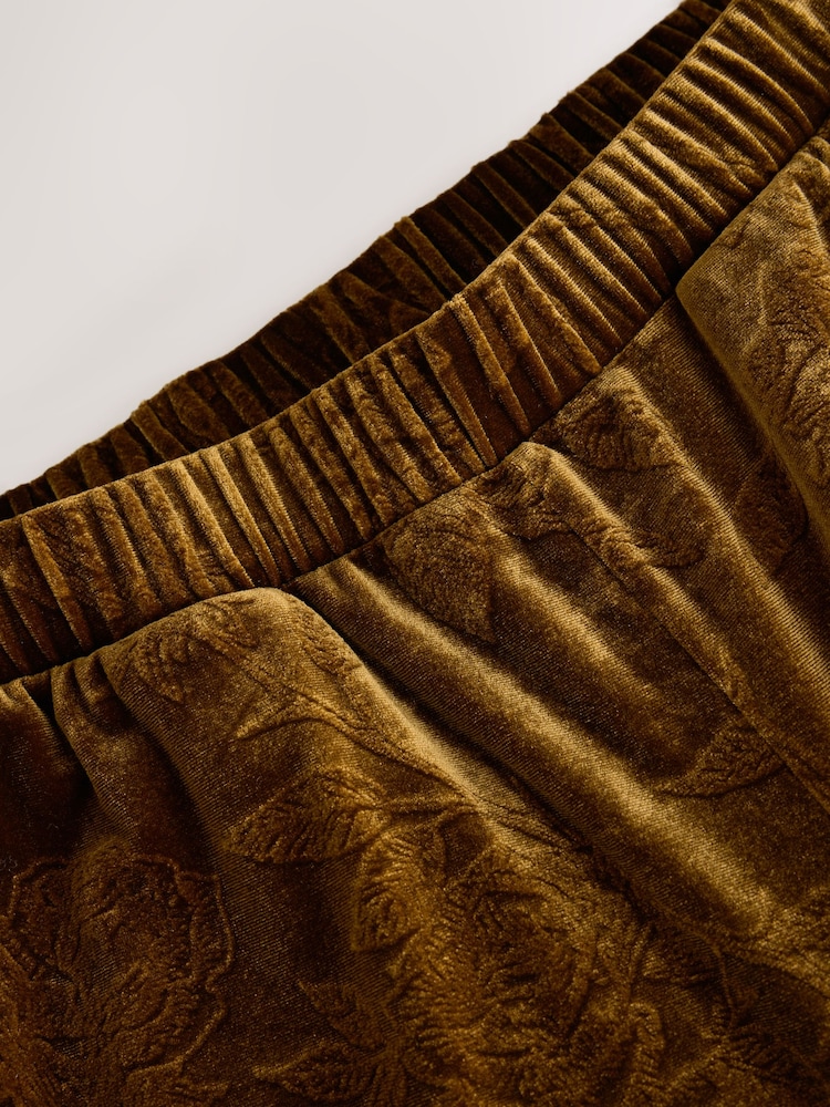 មាស - Wide Leg Floral Embossed Trousers - រូបភាព 7 នៃ 7 មាស - Wide Leg Floral Embossed Trousers - រូបភាព 7 នៃ 7
