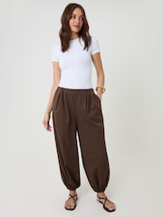 Threadbare Brown Balloon Trousers with Pockets - Image 2 of 5