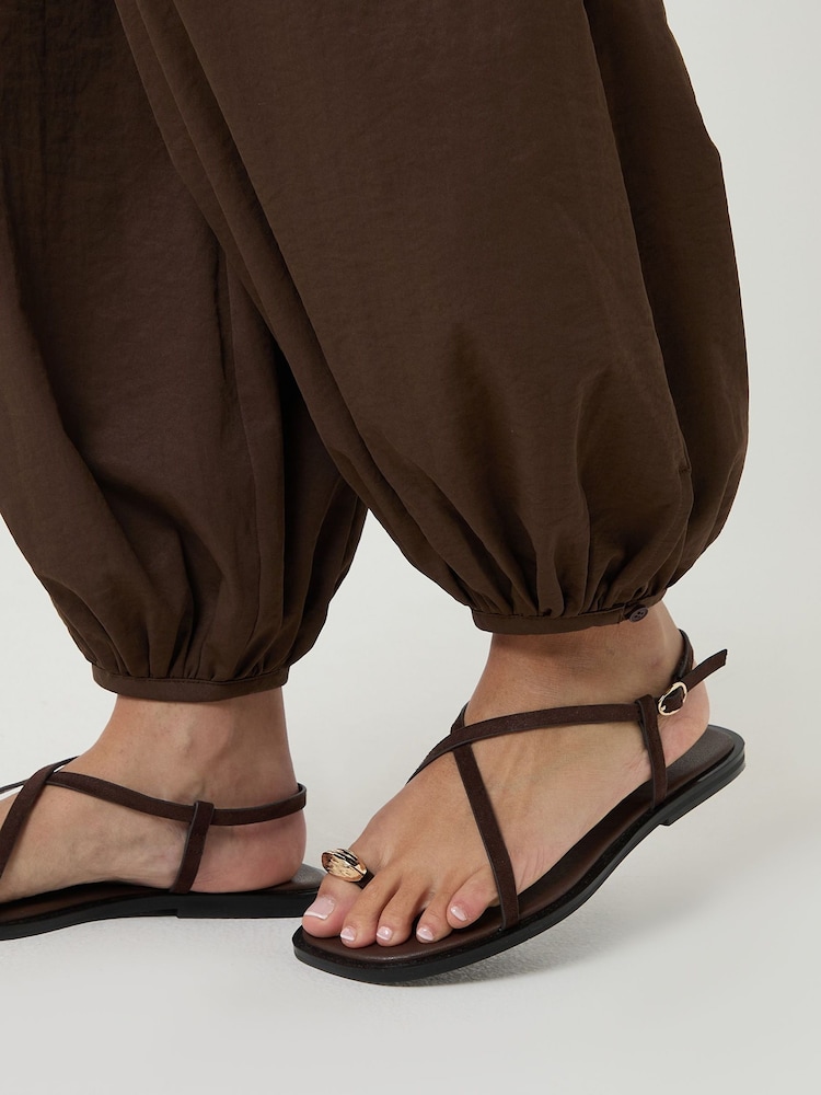 Threadbare Brown Balloon Trousers with Pockets - Image 5 of 5