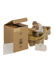 Willow Tree Off White Quest Figurine - Image 4 of 4
