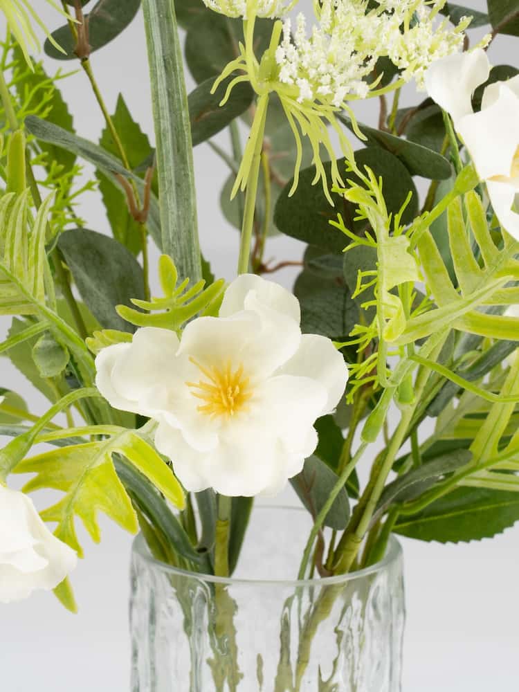 Scottish Everlastings Ltd White Floral & Eucalyptus Arrangement - Image 2 of 3 Scottish Everlastings Ltd White Floral & Eucalyptus Arrangement - Image 2 of 3