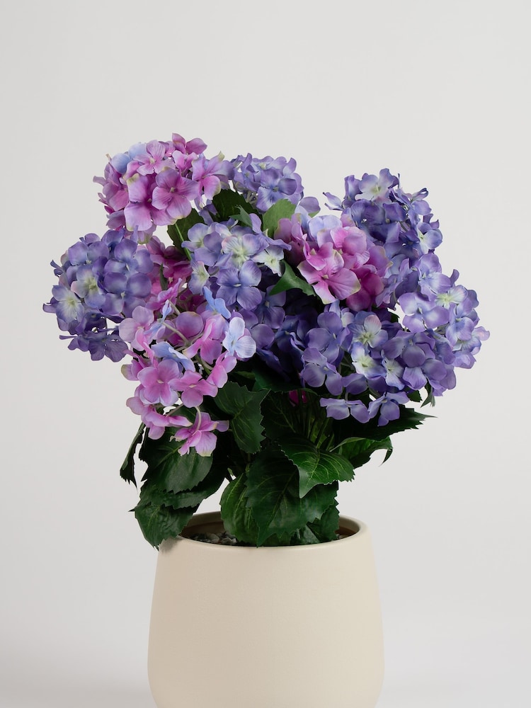 Scottish Everlastings Ltd Pink Outdoor Faux Hydrangea Planter - Image 2 of 3 Scottish Everlastings Ltd Pink Outdoor Faux Hydrangea Planter - Image 2 of 3