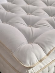 N Premium 5400 Pocket Sprung Hybrid Medium Hand Tufted Mattress - Image 4 of 6