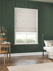 William Morris At Home Acanthus Boucle Mist Made to Measure Roman Blind - Image 5 of 6