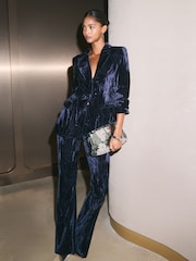 أزرق داكن - Friends Like These Crinkle Velvet Flare Trousers - صورة 4 من 4