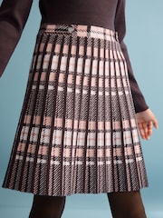 Lipsy Knit 2-in-1 Kilt Dress (5-16yrs) - Imagen 3 de 5