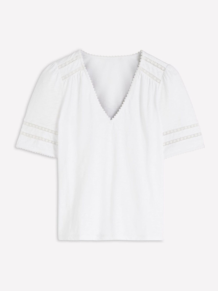 Boden Poppy Trim V-Neck T-Shirt - صورة 5 من 5