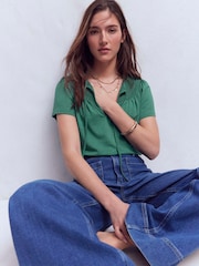 أخضر - Boden Edi Trim Detail T-Shirt - صورة 4 من 5