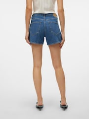 VERO MODA Medium Blue Denim Mid Rise Denim Shorts - Image 3 of 4