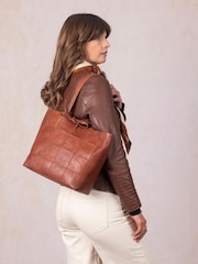 Lakeland Leather Patterdale Tote Bag - Image 8 of 8