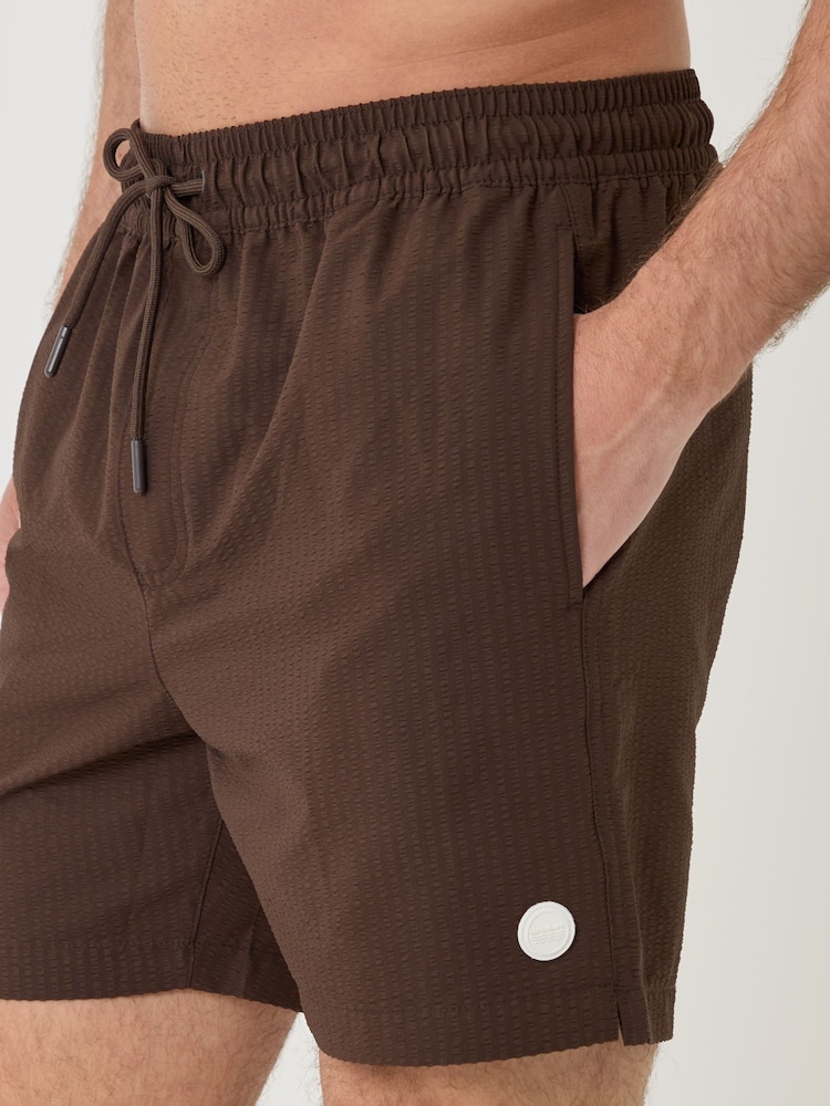 Marrón - Shorts de baño de sirsaca a rayas de Threadbare - Imagen 4 de 4