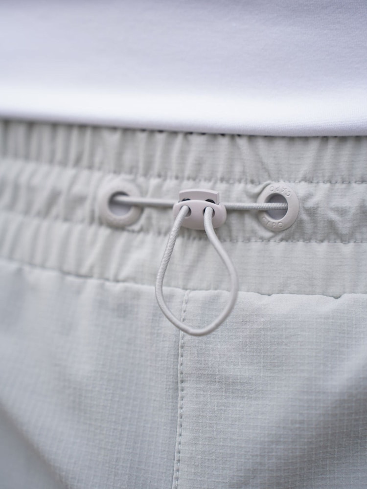 CAPO Cream Utility Tech Cargo Shorts - Image 6 of 6 CAPO Cream Utility Tech Cargo Shorts - Image 6 of 6