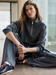 Charcoal Gray - N. Premium Slinky Wide Leg Joggers - Larawan 3 ng 5