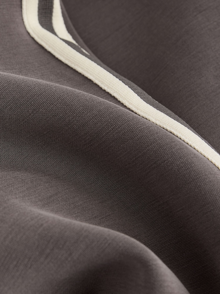 Kol Grå - Manschetten Side Stripe Slinky Mjukisbyxor - Bild 10 av 10 Kol Grå - Manschetten Side Stripe Slinky Mjukisbyxor - Bild 10 av 10