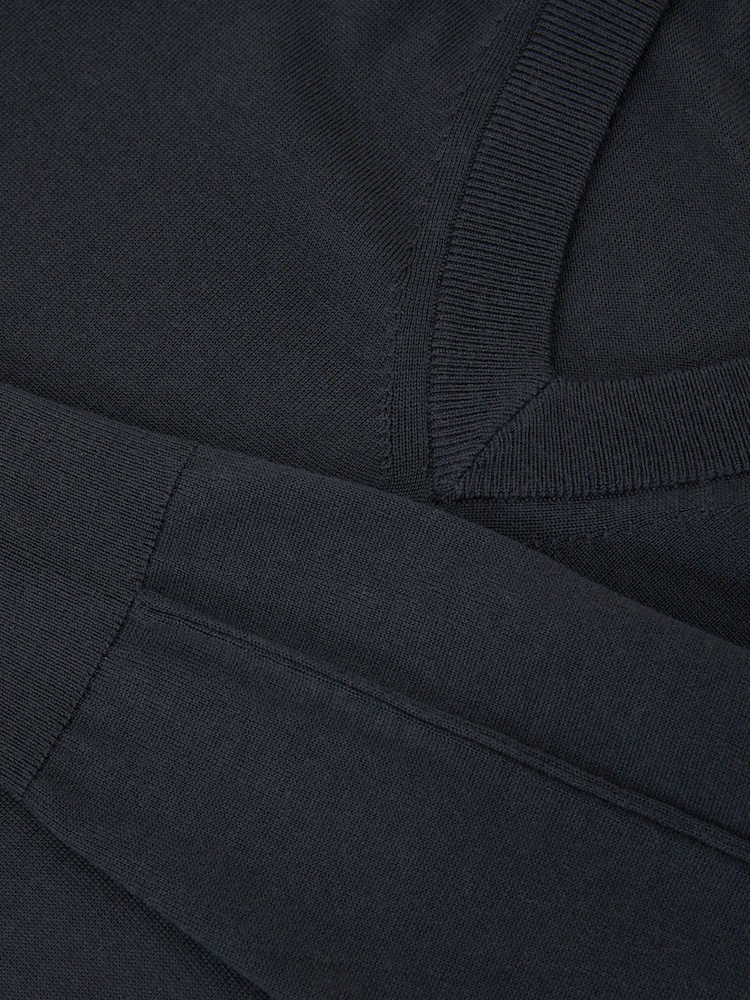 Reiss Vulcan Grey Earlsfield Merino Wool V-Neck Jumper - Image 6 of 6