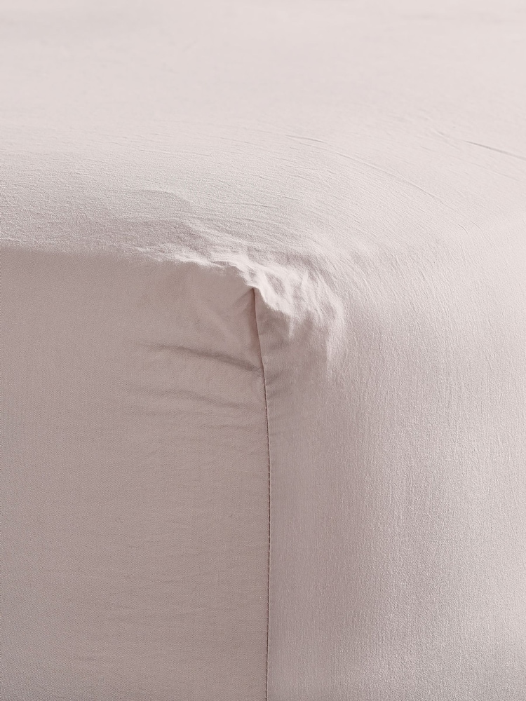 Bedfolk Rose Relaxed Cotton Deep Fitted Sheet - Image 1 of 4
