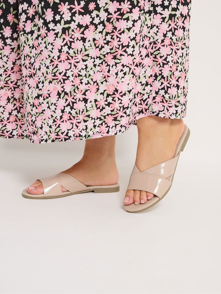 Yours Curve Faux Leather Mule Sandals - Bild 1 von 3